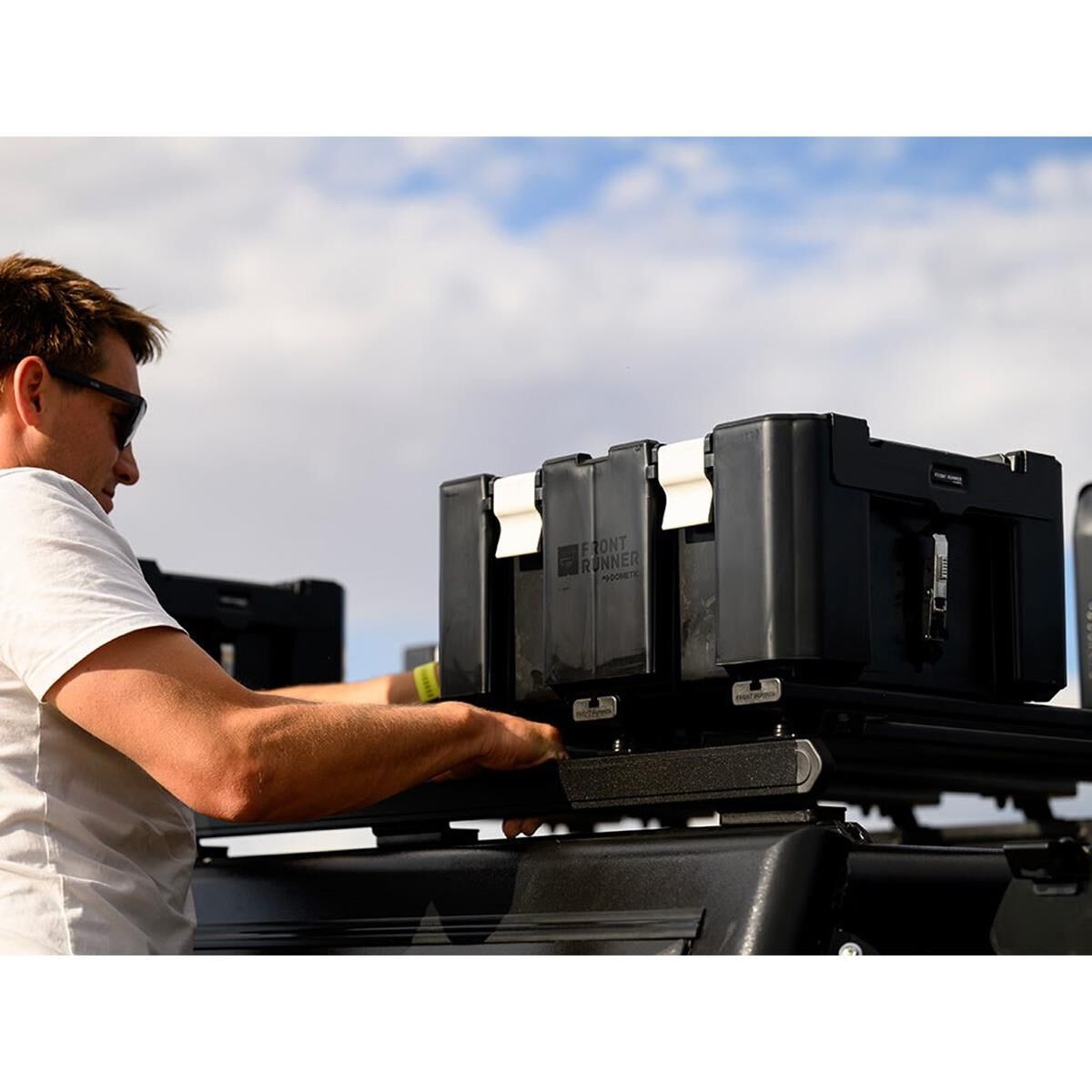 FRONT RUNNER SLIMPRO CANOPY RACK KIT / 1335MM(W) X 1772MM(L), , scaau_hi-res