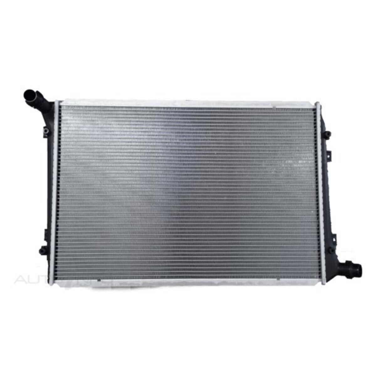 VOLKSWAGEN CADDY  2K  02/2005 ~ 07/2010  RADIATOR DIESEL  1.9 TDI  CORE SIZE: 650MM X 430MM X 32MM (LENGTH X HEIGHT X WIDTH), , scaau_hi-res