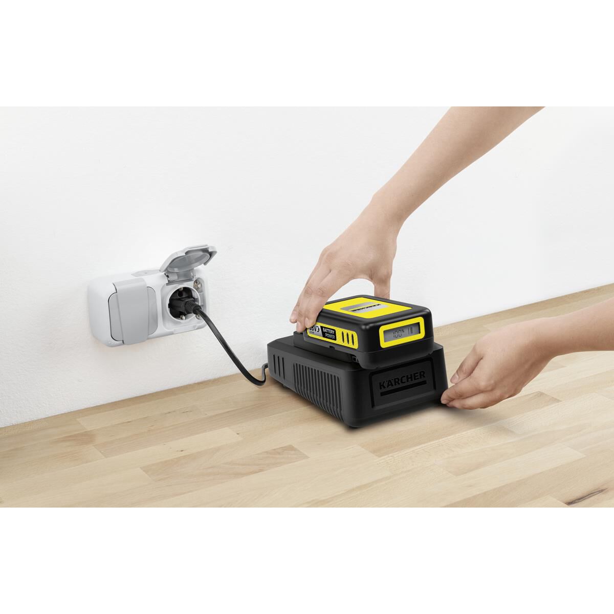 KARCHER 18 VOLT BATTERY FAST CHARGER, , scaau_hi-res