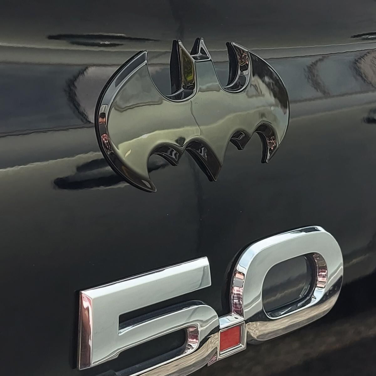 DC BATMAN 1989 BATWING 3D CAR EMBLEM (BLACK CHROME), , scaau_hi-res