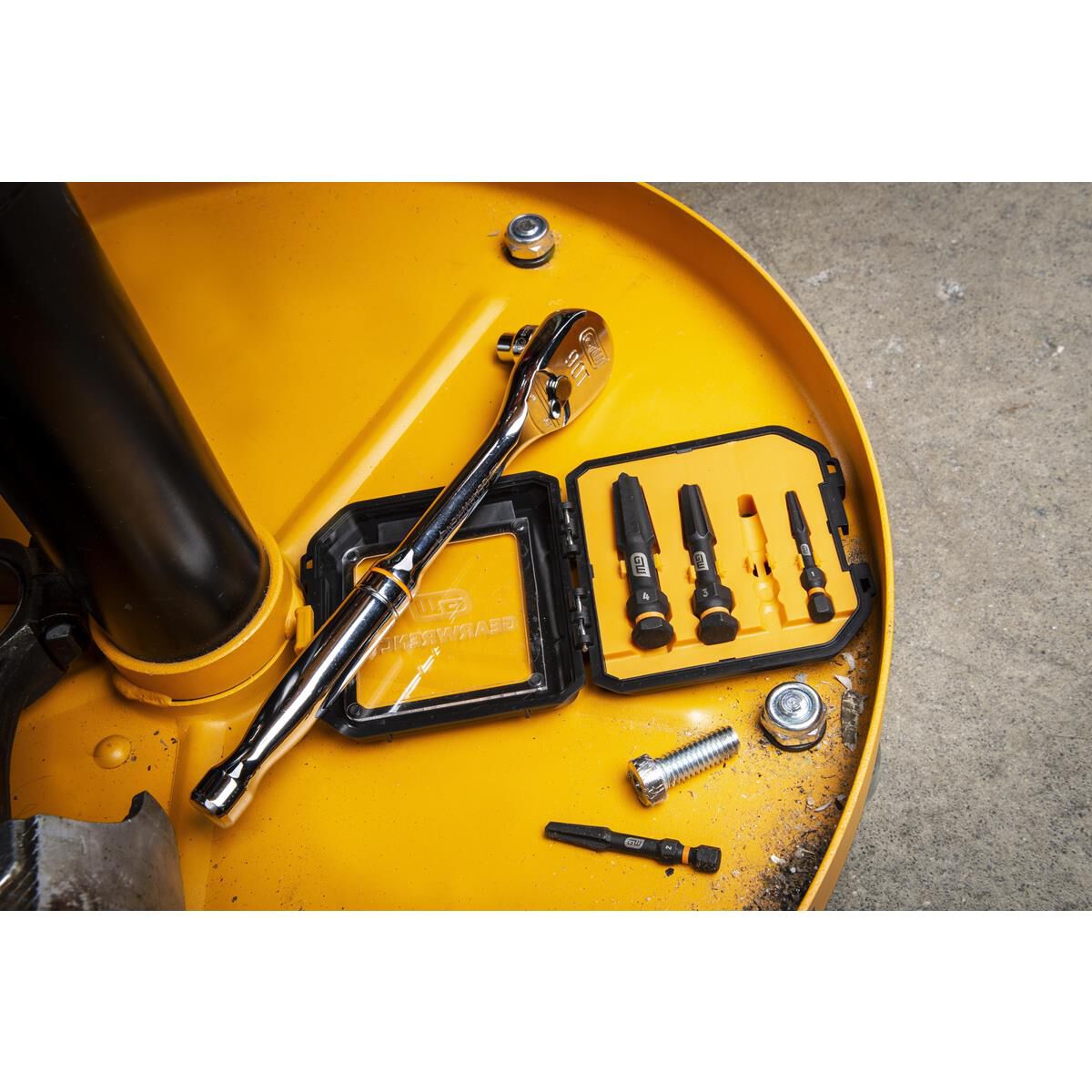 4 PC. BOLT BITER SCREW EXTRACTOR SET, , scaau_hi-res