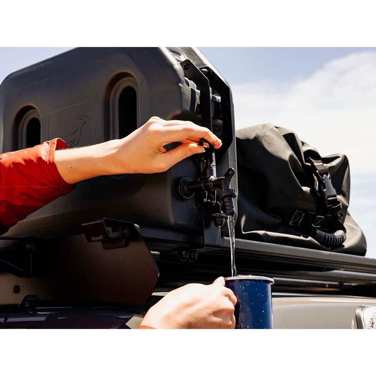 FRONT RUNNER PRO WATER TANK 20L /42L TAP, , scaau_hi-res