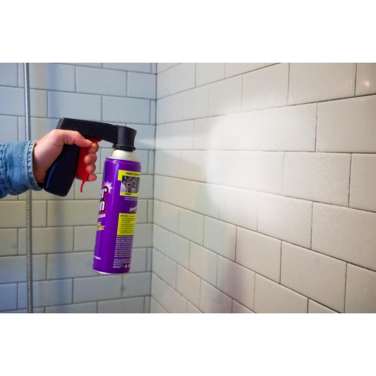 RE-USABLE TRIGGER FOR SPRAY PAINT CANS, , scaau_hi-res