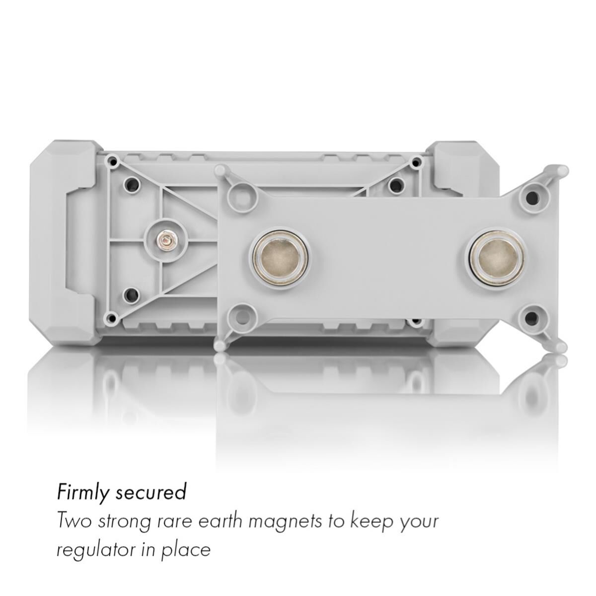 MAGNETIC MOUNTING PLATE FOR IN-LINE SOLAR REGULATORS, , scaau_hi-res