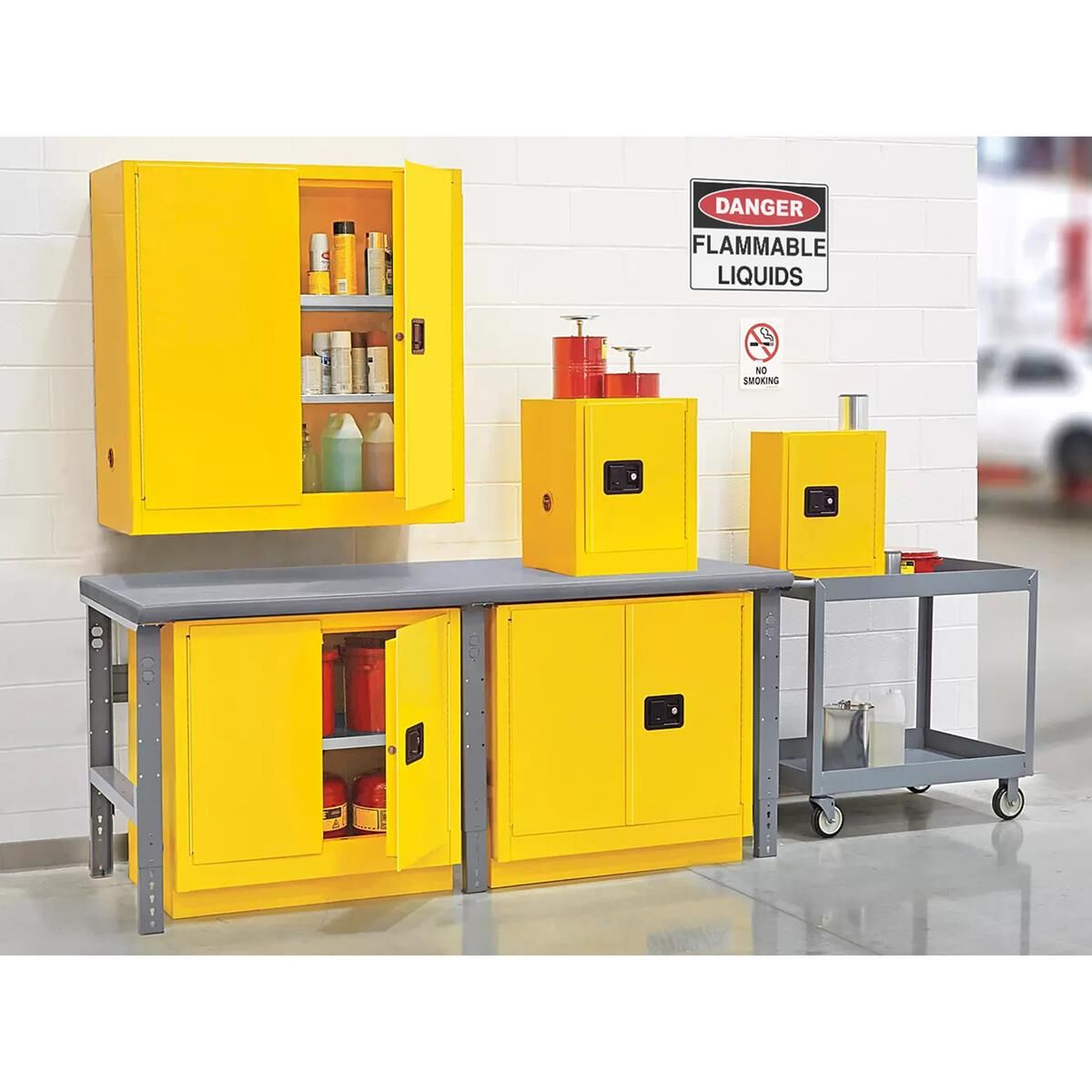 FLAMMABLE LIQUIDS SIGN 45CM, , scaau_hi-res