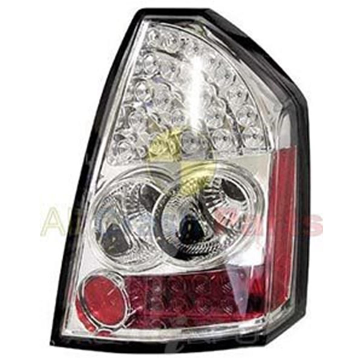 TAIL LAMP RH, , scaau_hi-res