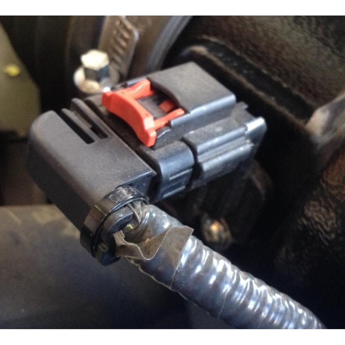 GROWLER HOLDEN VF V6 SIDI, , scaau_hi-res