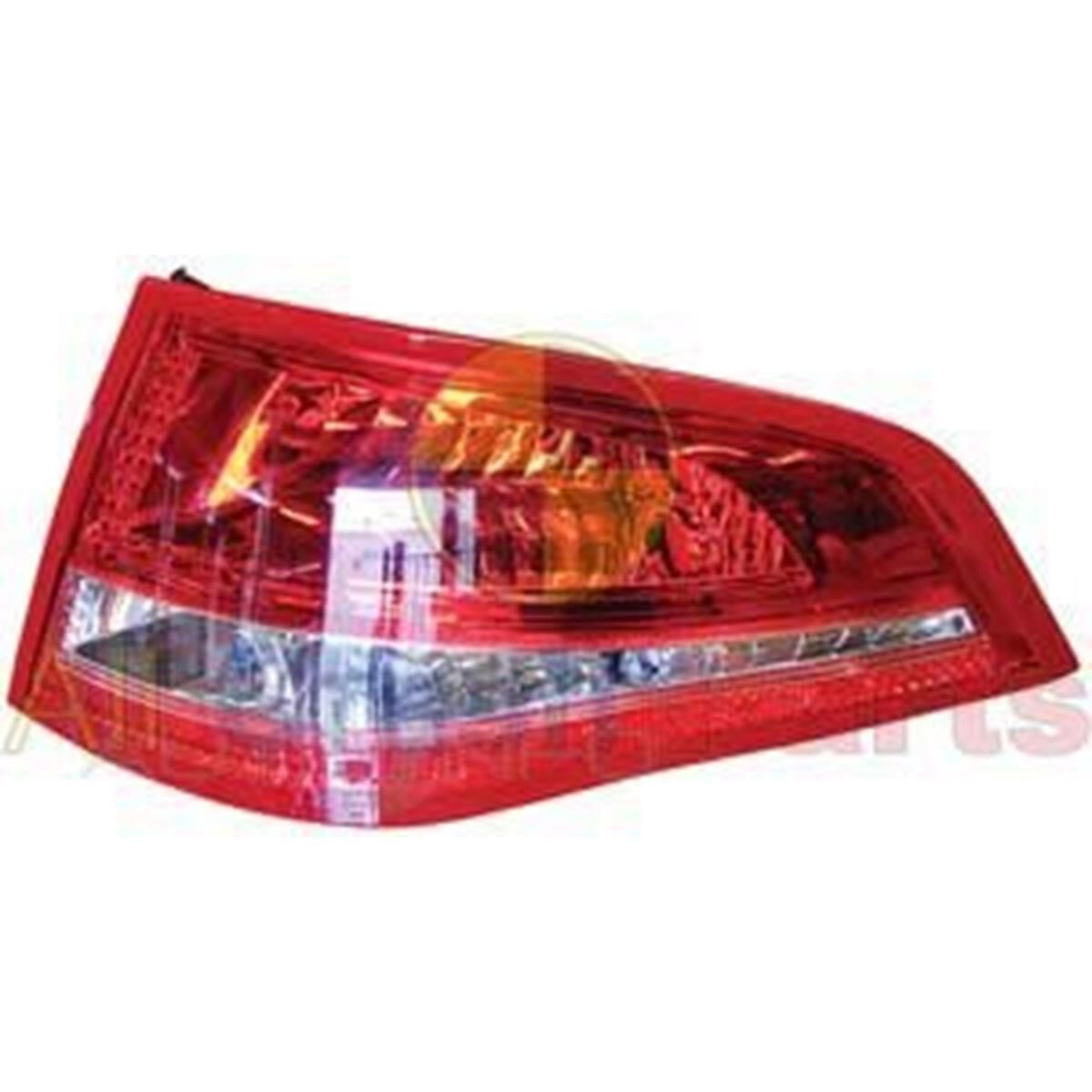 TAIL LAMP RH, , scaau_hi-res