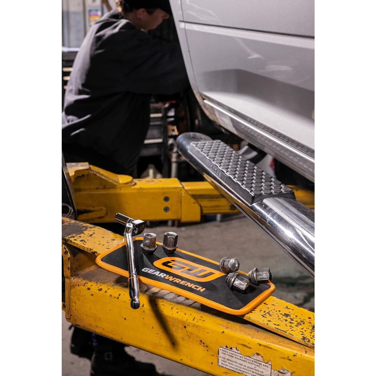 HIGH STRENGTH MAGNETIC TOOL MAT 300MM/12&rdquo; X 150MM/6&rdquo;, , scaau_hi-res