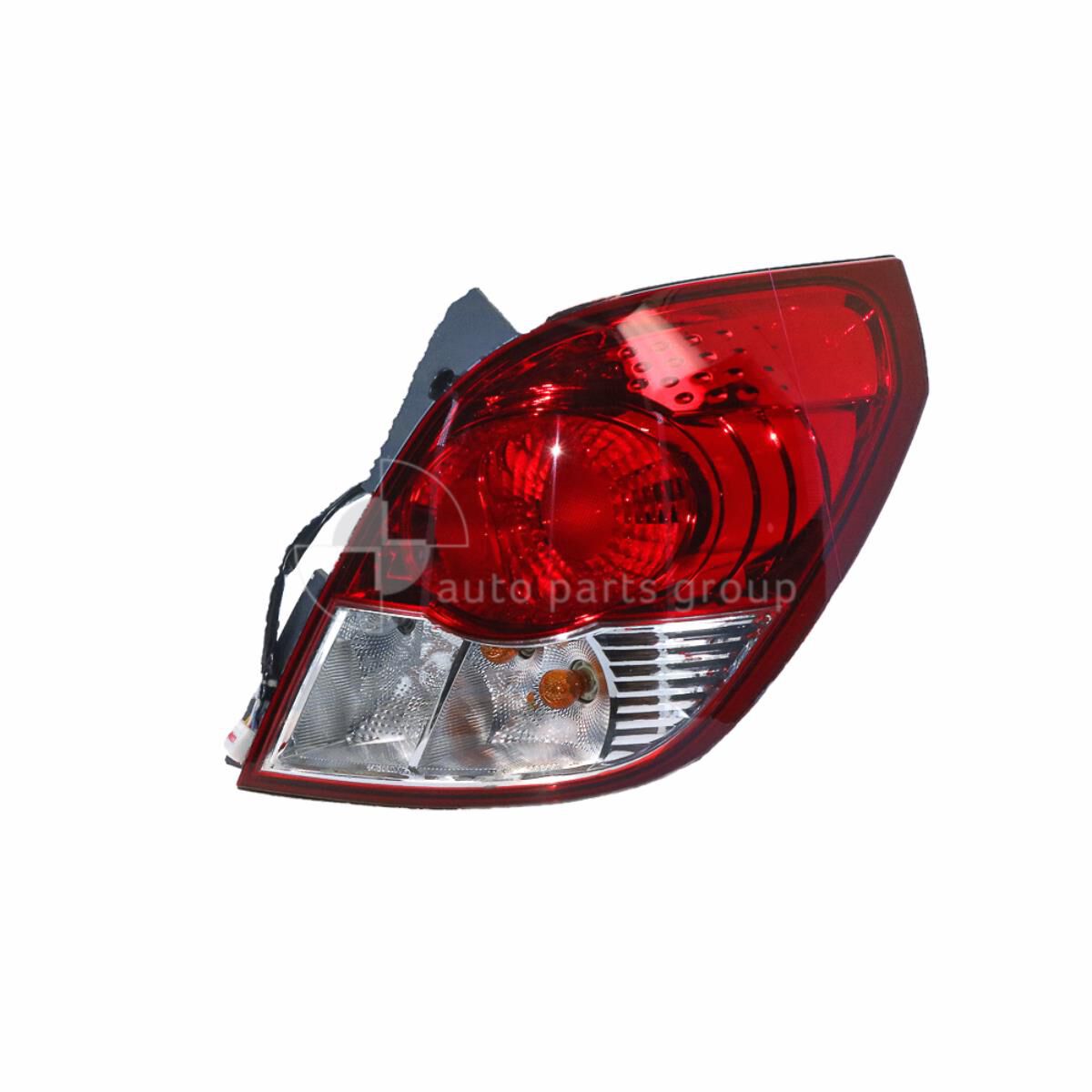 TAIL LAMP RH, , scaau_hi-res