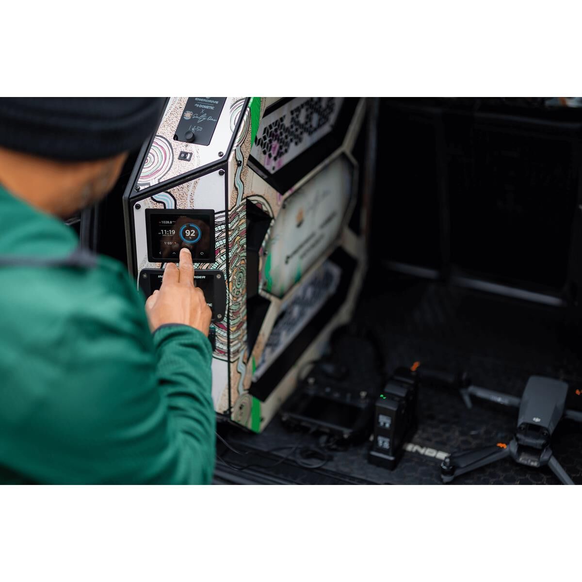 SALTY ONE X VOYAGER POWER SYSTEM - RIGHT MOUNT, , scaau_hi-res