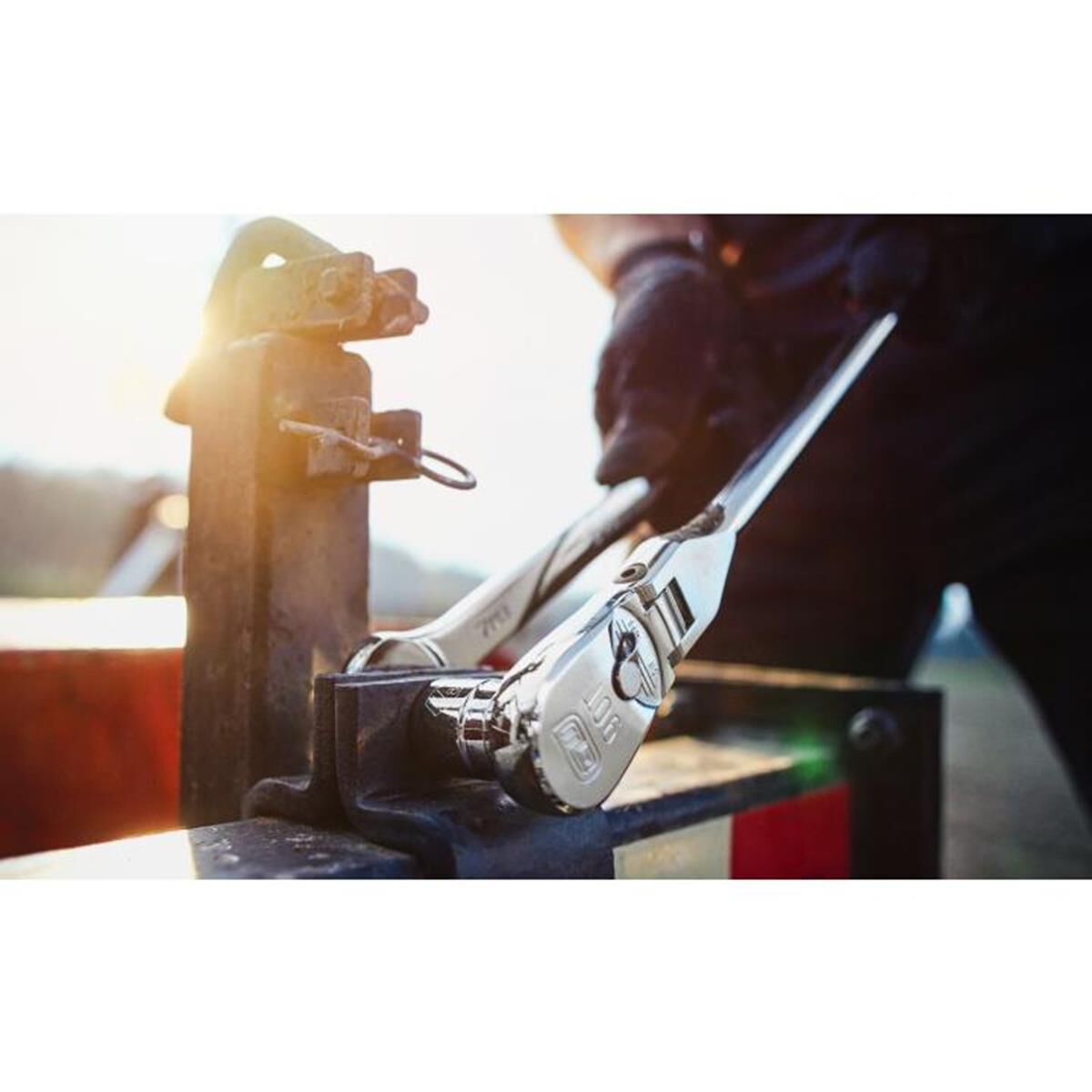 RAT FP LCK FLX 1/2DR 24" HNDL 90T, , scaau_hi-res