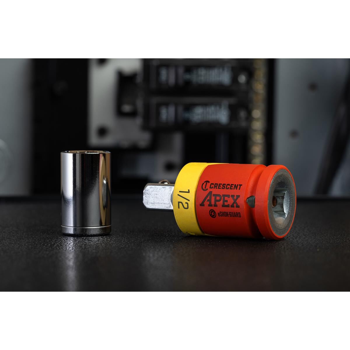 ESHOK-GUARD 1/2" SOCKET ISOLATOR, , scaau_hi-res