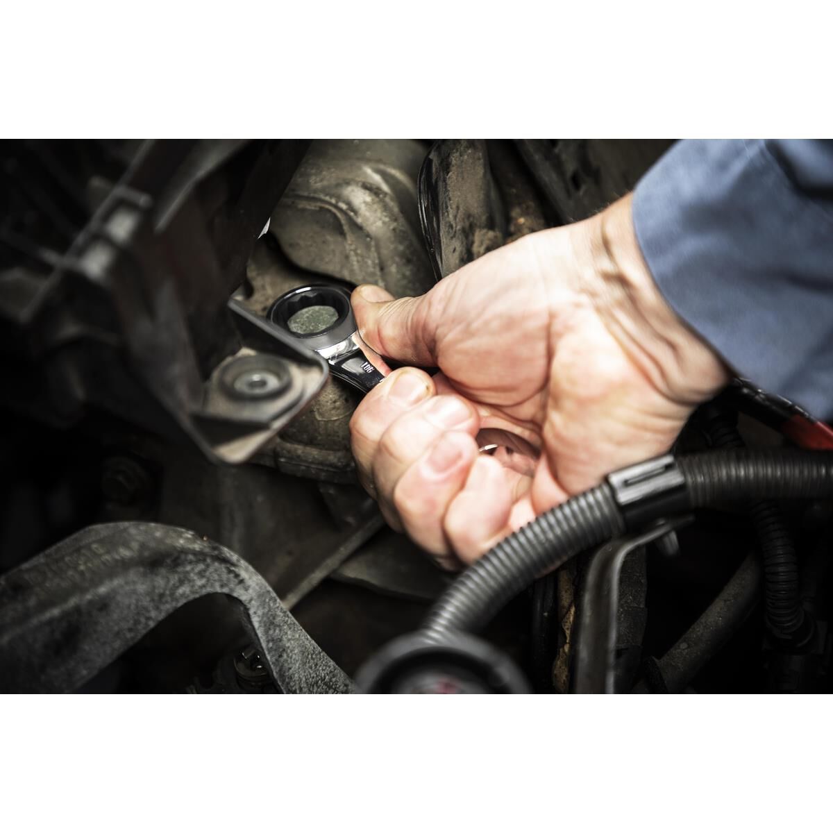 10 PIECE 90-TOOTH 12 POINT METRIC STUBBY RATCHETING COMBINATION WRENCH SET, , scaau_hi-res