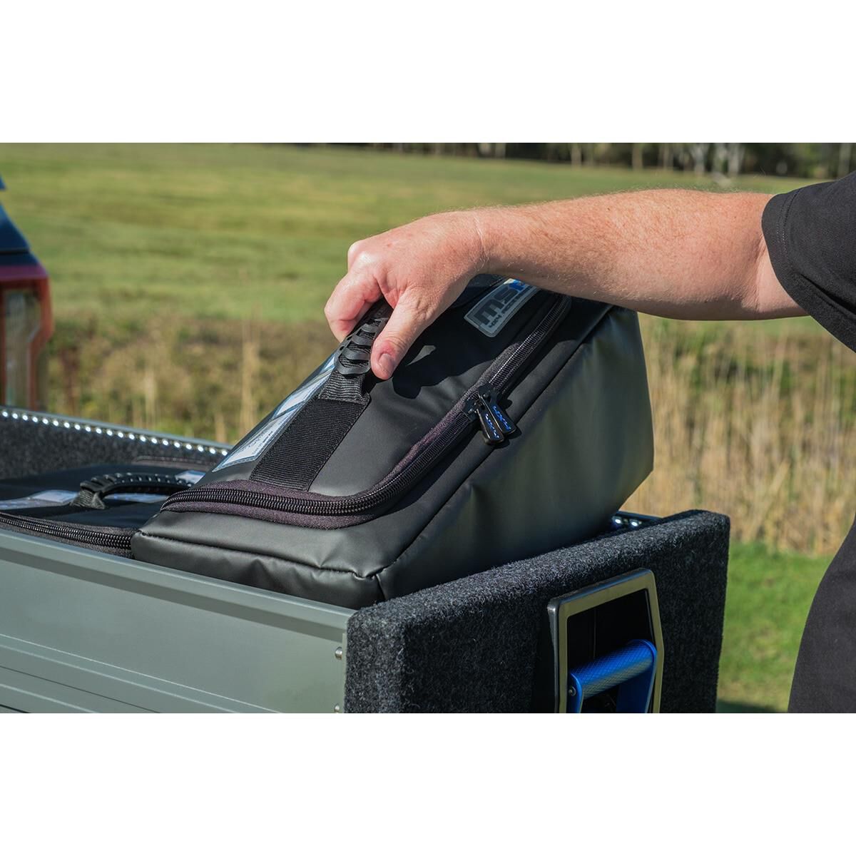 EXPLORER STORAGE BAG LARGE 180H X 350D X 410W BLACK, , scaau_hi-res