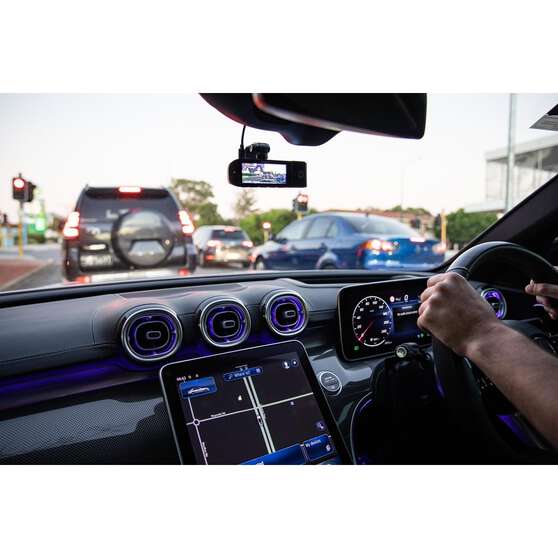 3-IN-1 DASH CAMERA - 4K ULTRA HD SMART DASH CAM WITH FULL HD REAR VIEW AND INTERNAL CABIN CAMERA, , scaau_hi-res