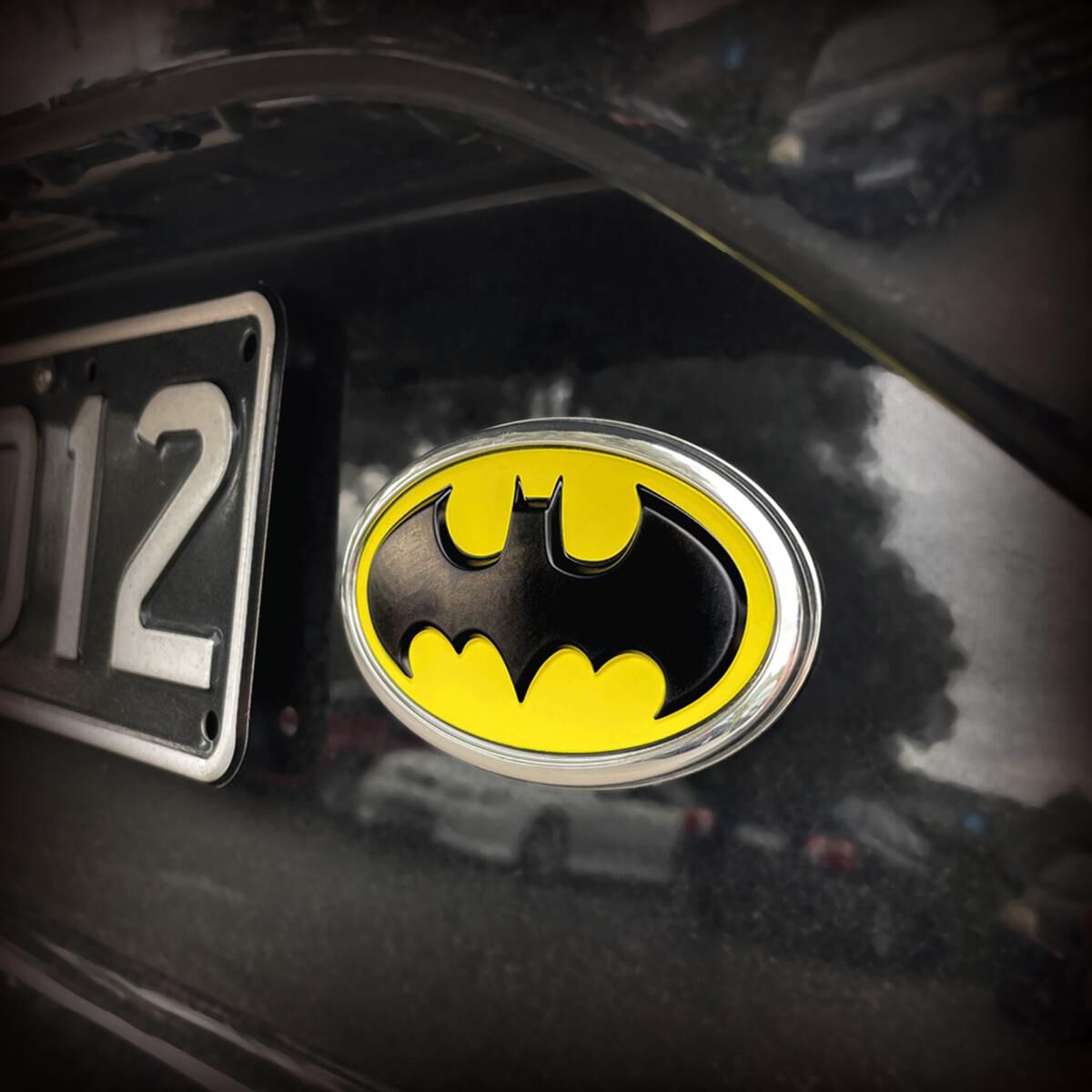 DC BATMAN 1989 LOGO 3D CAR EMBLEM (BLACK, YELLOW AND CHROME), , scaau_hi-res