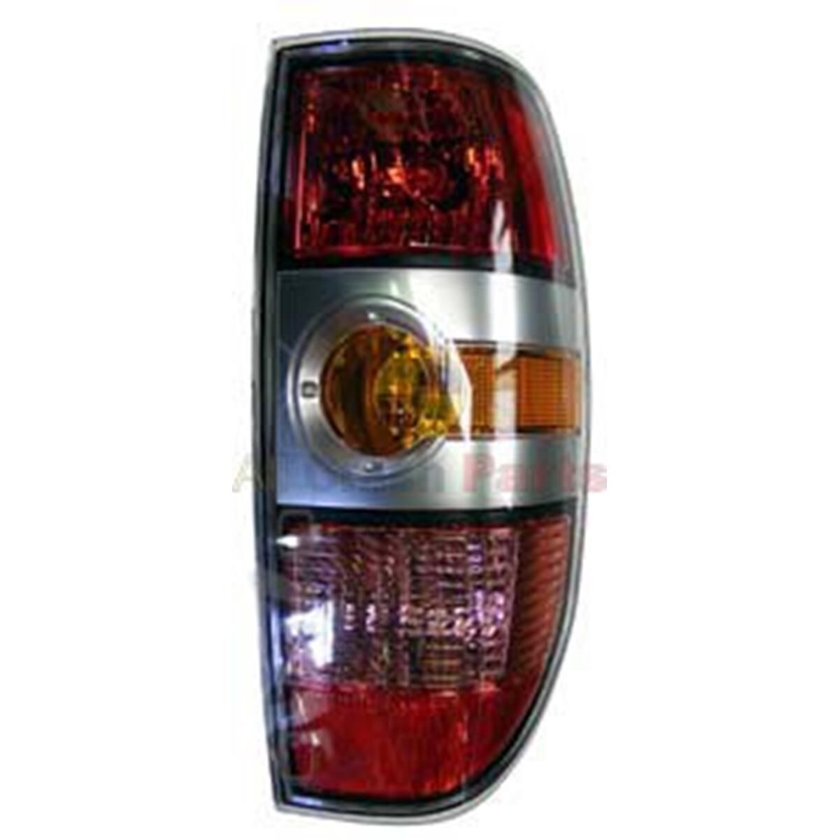 TAIL LAMP RH, , scaau_hi-res