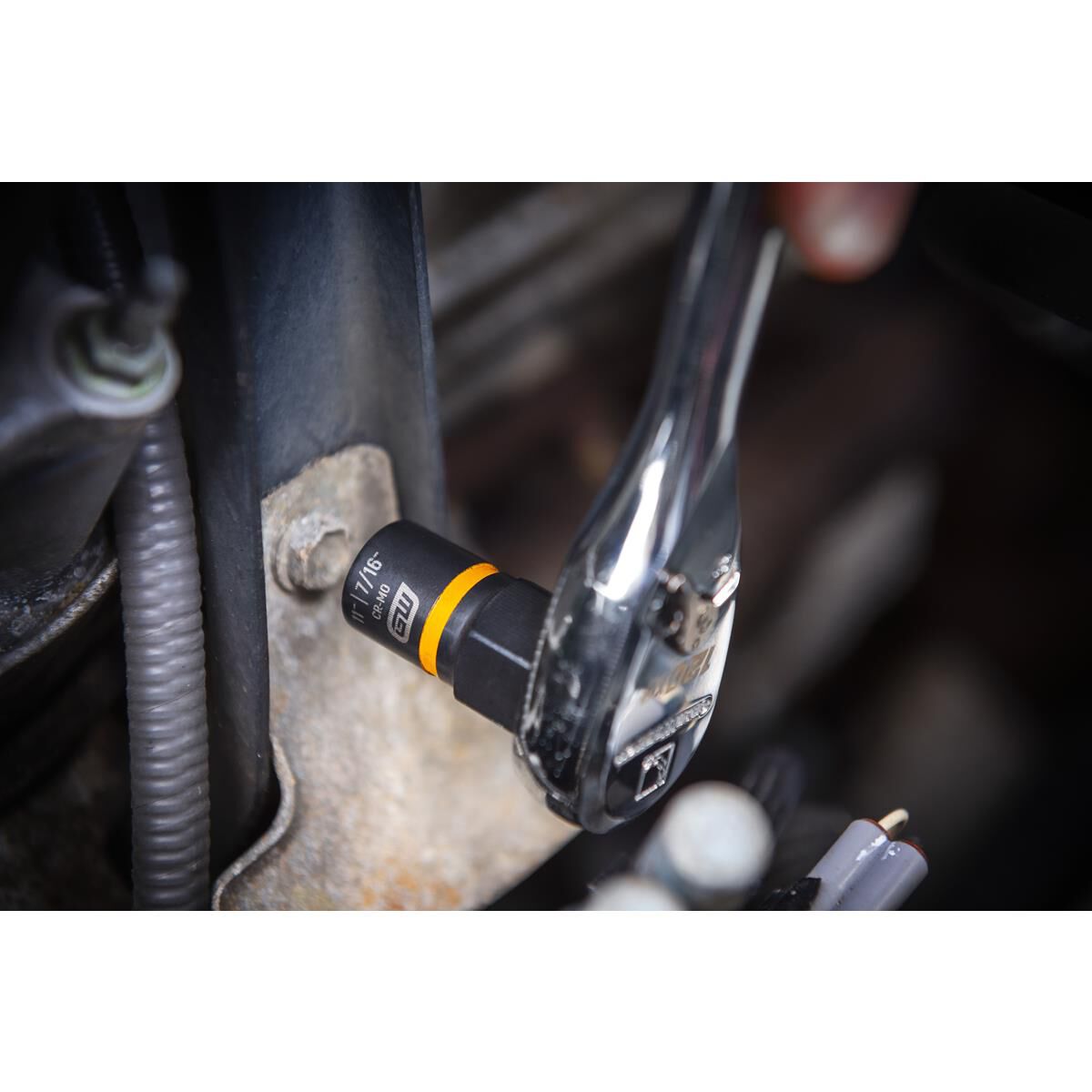 28PC 1/4" & 3/8"DR BOLT BITER SET, , scaau_hi-res