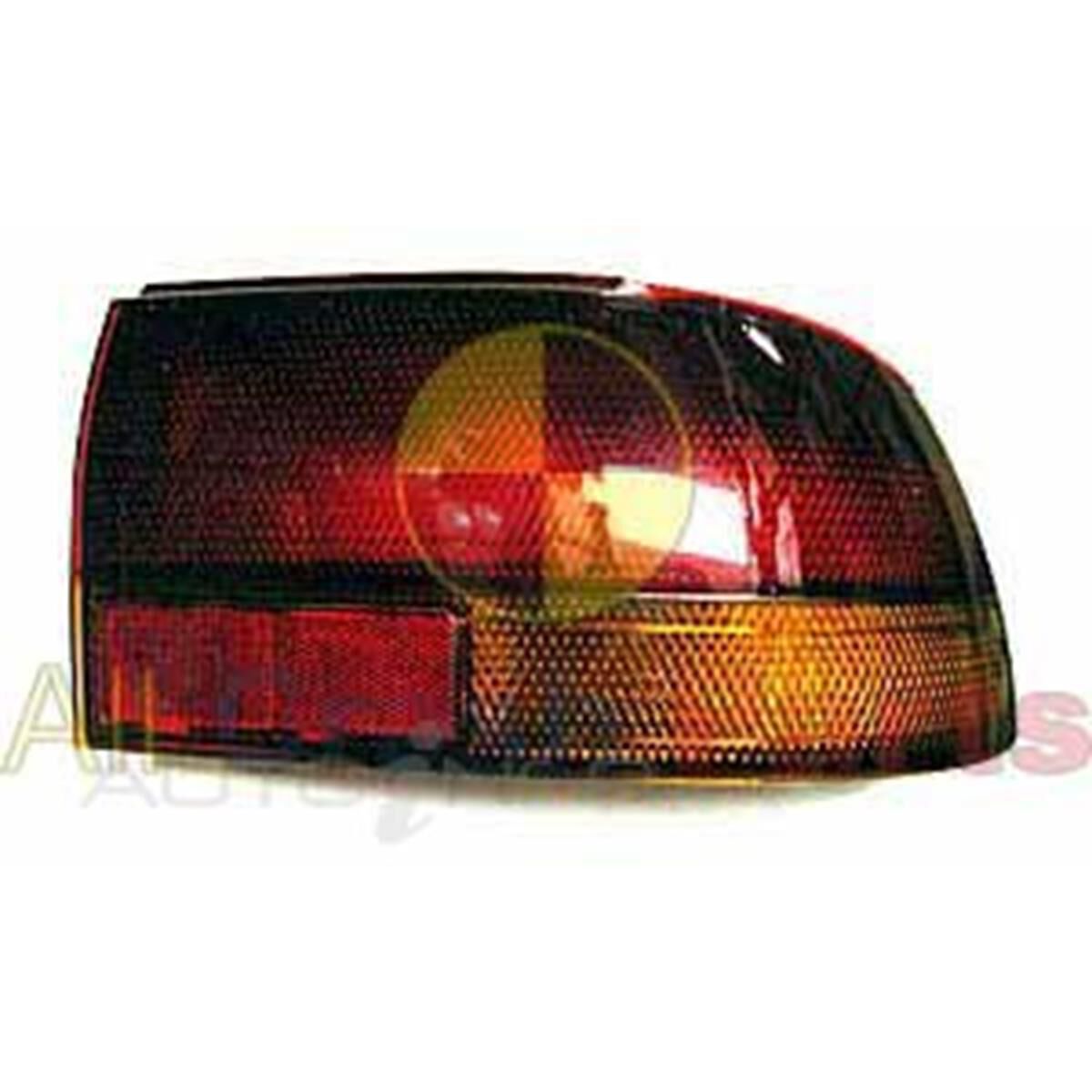 TAIL LAMP RH, , scaau_hi-res