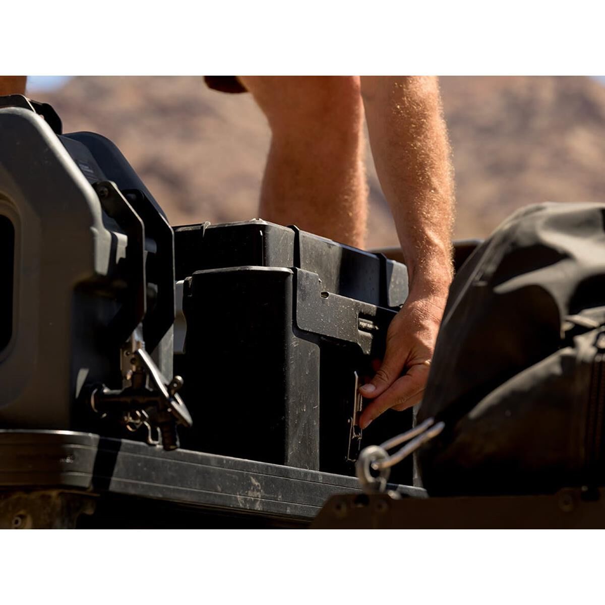 FRONT RUNNER WOLF PACK PRO RACK MOUNTING BRACKET / MKII, , scaau_hi-res