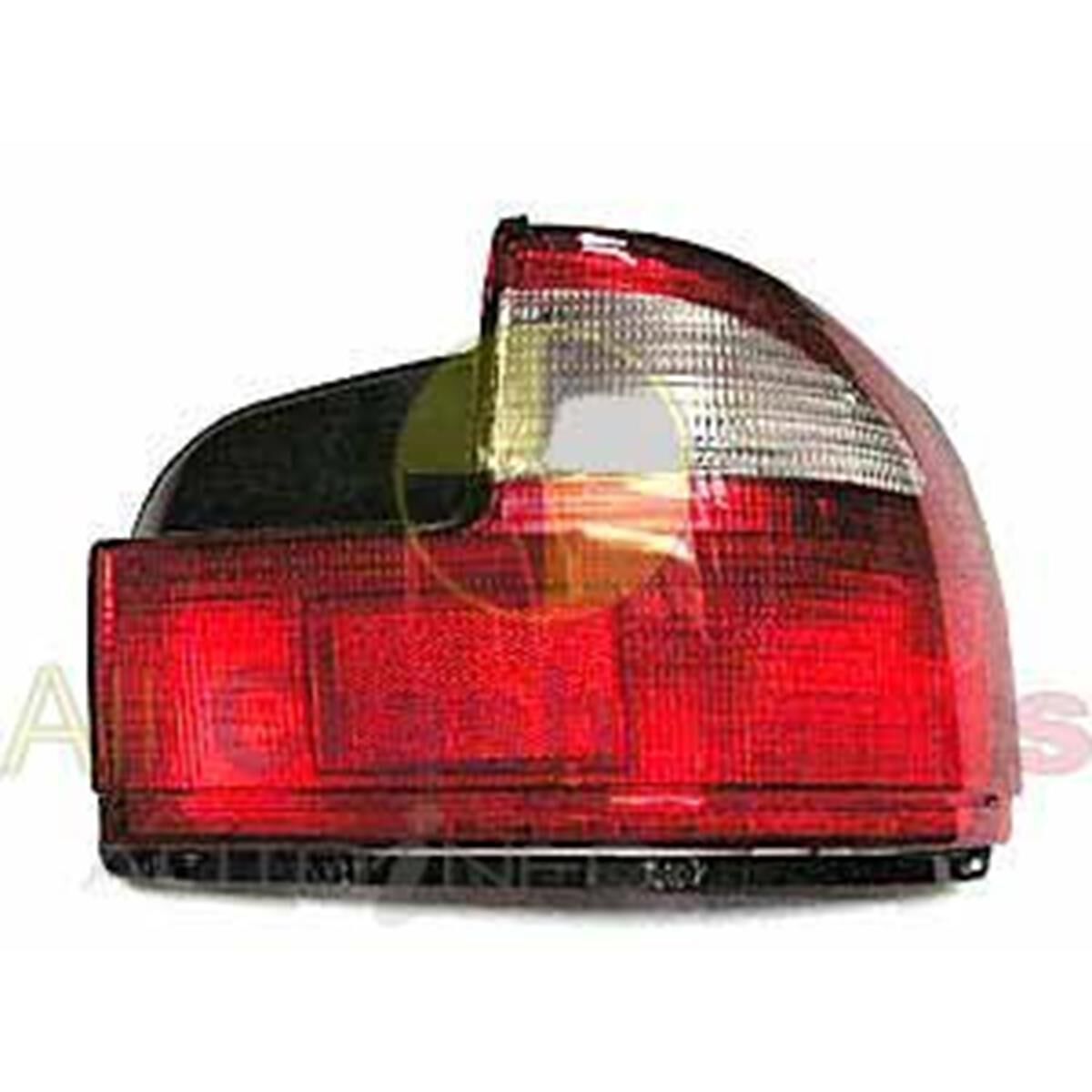TAIL LAMP RH, , scaau_hi-res
