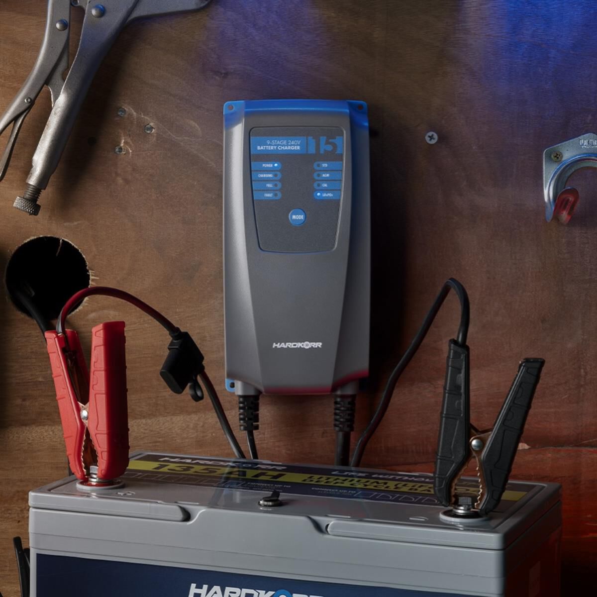 15A 9-STAGE AC 240V BATTERY CHARGER, , scaau_hi-res