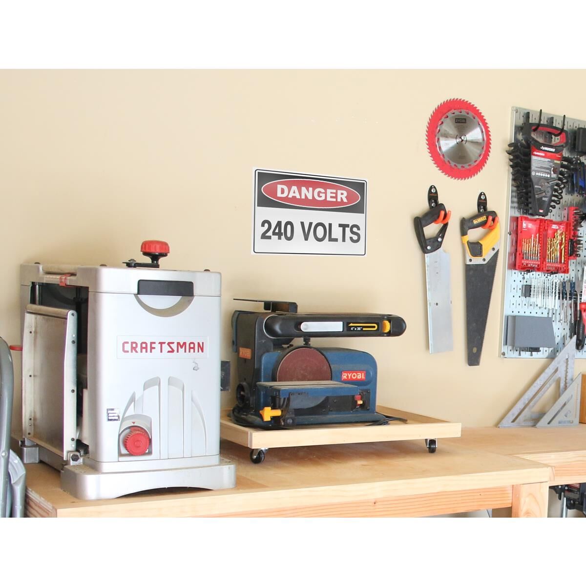 240 VOLTS SIGN 25CM, , scaau_hi-res