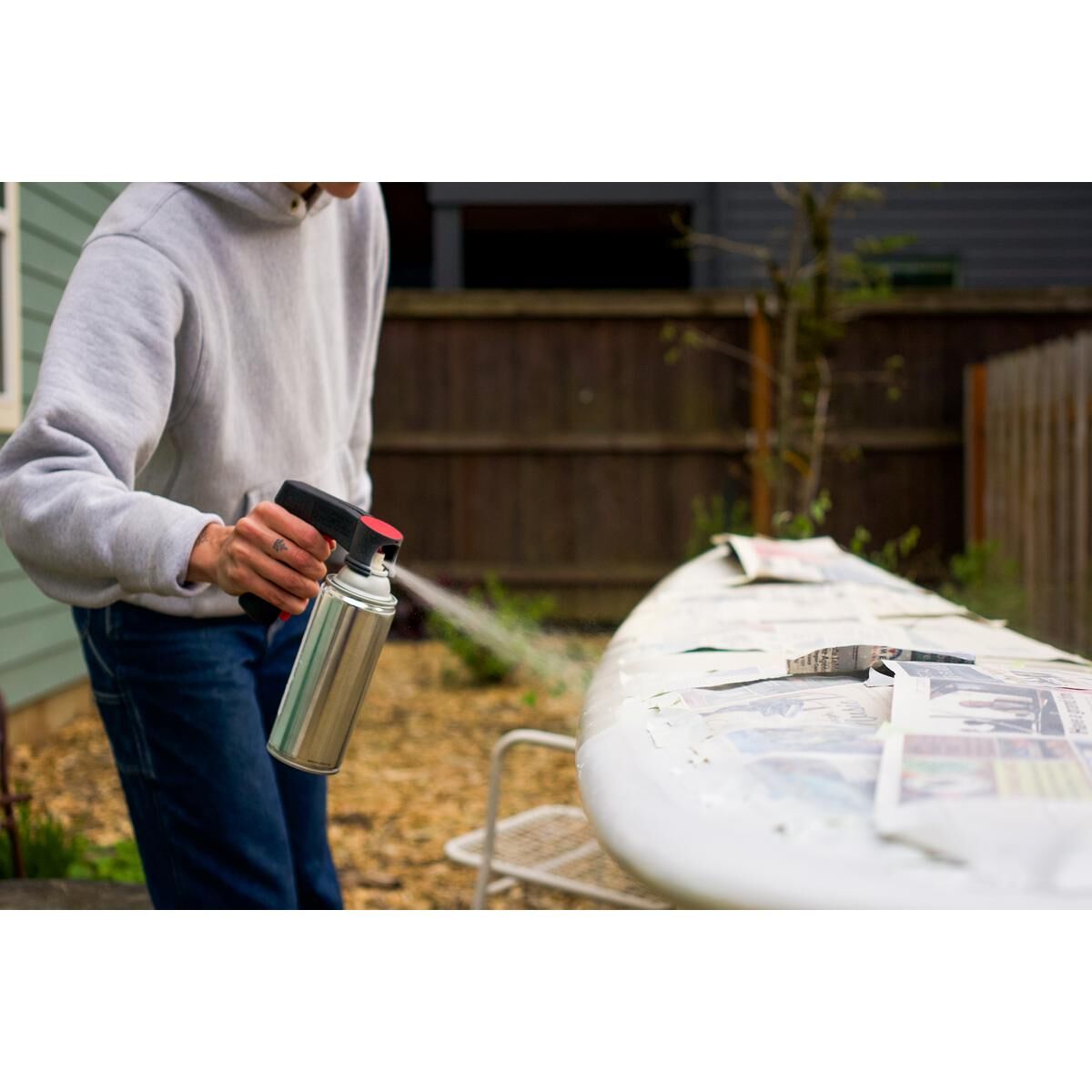 RE-USABLE TRIGGER FOR SPRAY PAINT CANS, , scaau_hi-res