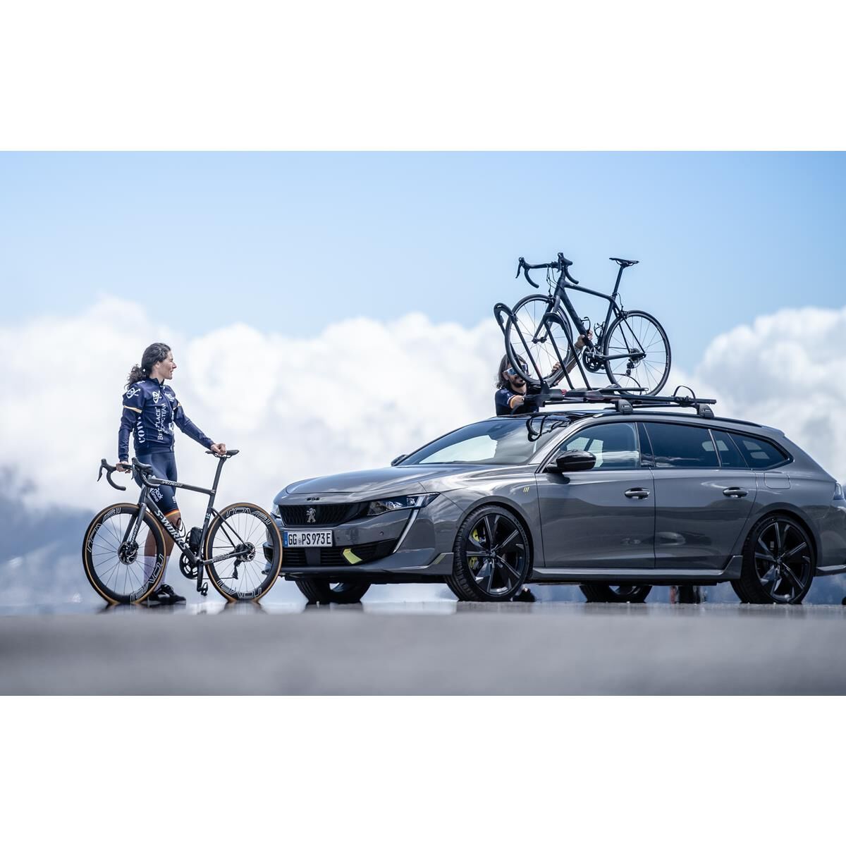 FRONTLOADER, , scaau_hi-res