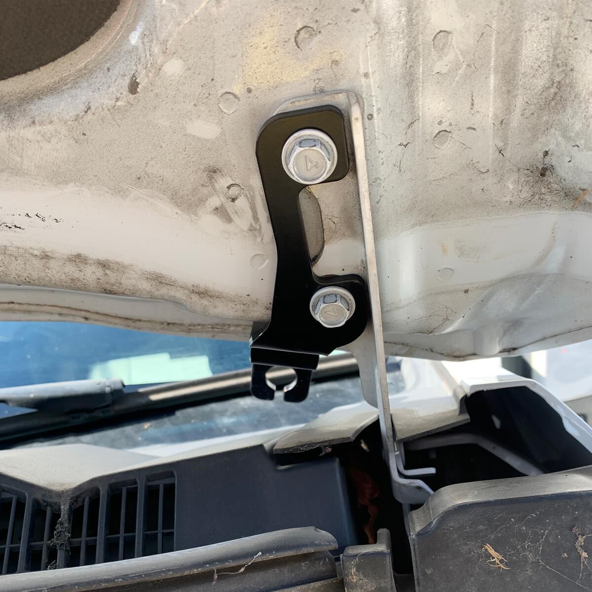 BONNET MOUNT UHF ANTENNA BRACKET TO SUIT HOLDEN COLORADO RG (2017-2020), , scaau_hi-res