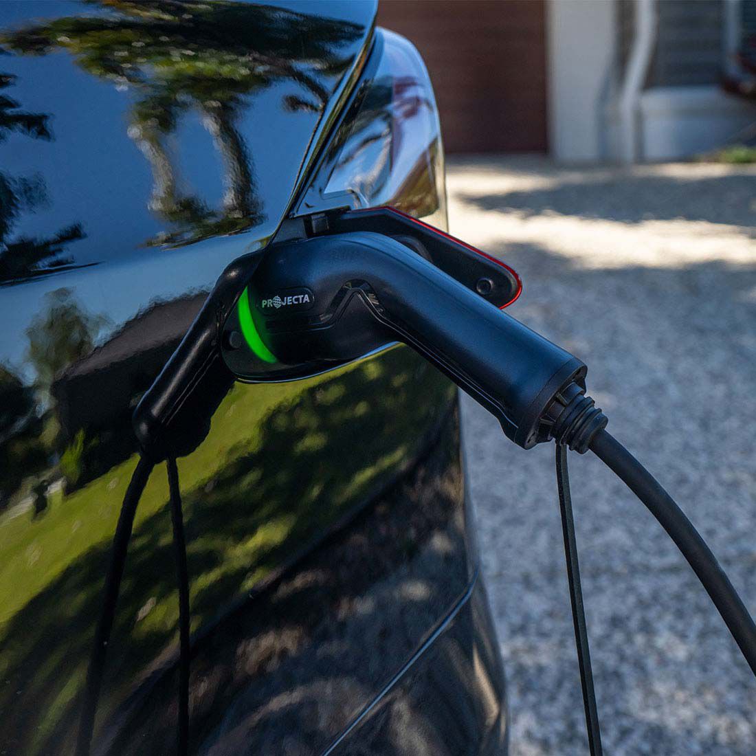 Projecta Electric Vehicle Portable Charger 240V 2.4KW 10A, , scaau_hi-res