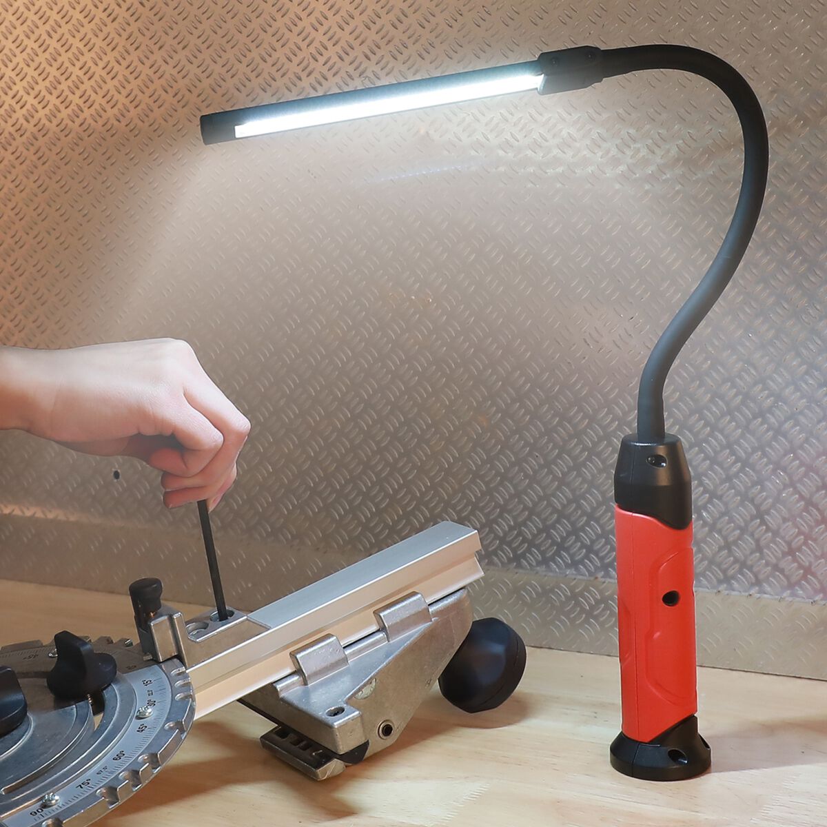 ToolPRO Flexible Neck Inspection Light 800 Lumens, , scaau_hi-res