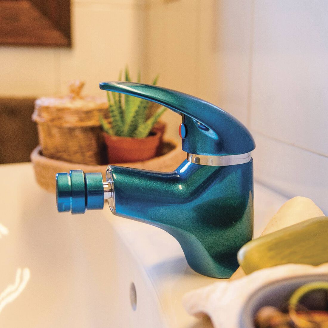 MTN Pro Metallic Blue Spray Paint 400mL, , scaau_hi-res