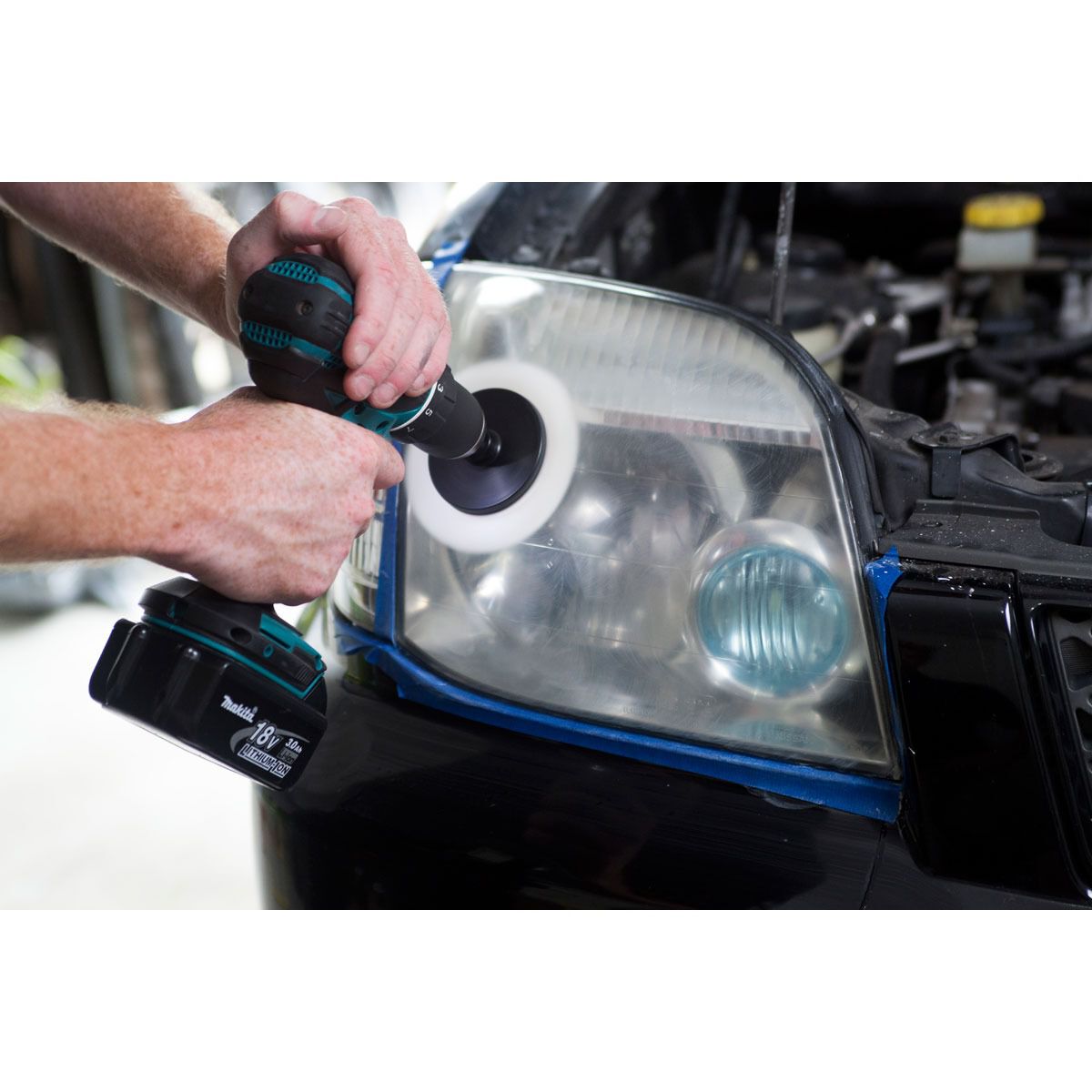 Headlight store polishing kits
