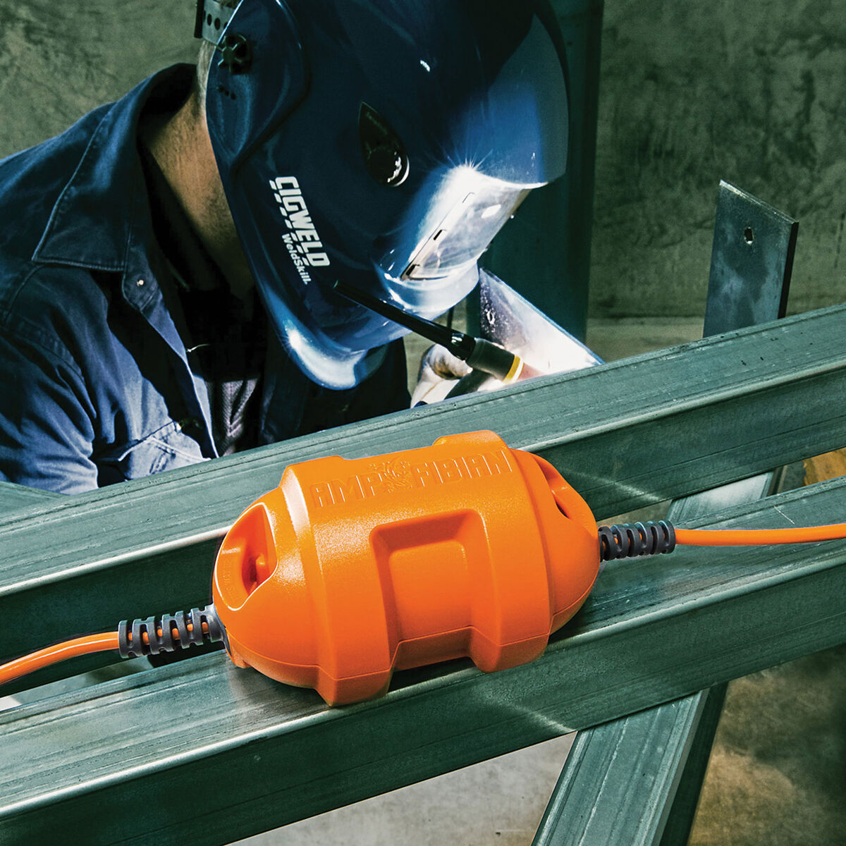 Ampfibian Mini Indoor 15A to 10A Adaptor, , scaau_hi-res