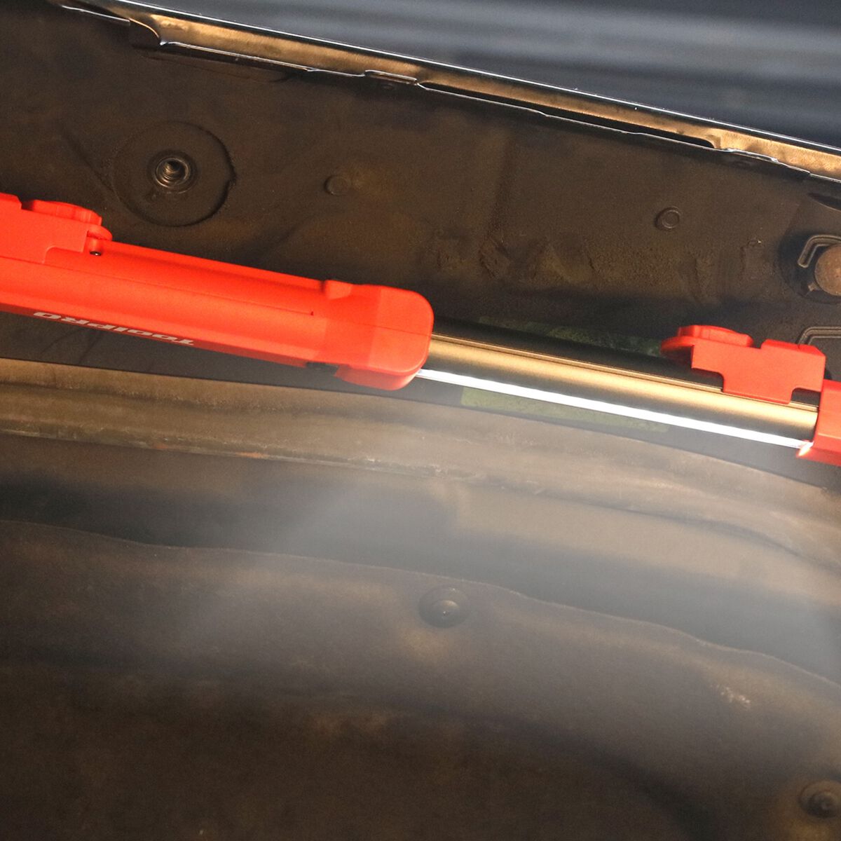 ToolPRO Worklight With Sliding Mounts 1000 Lumens, , scaau_hi-res