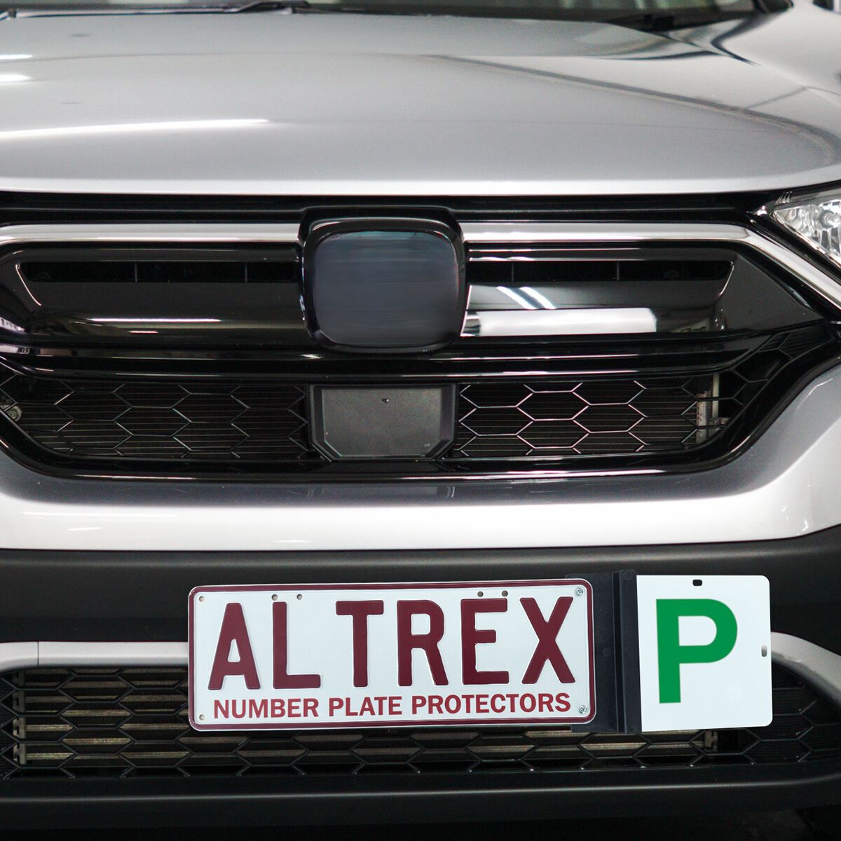 Altrex Tuff P Plate and Holders 2-pack - NSW/ACT/QLD/TAS/NT/SA, , scaau_hi-res
