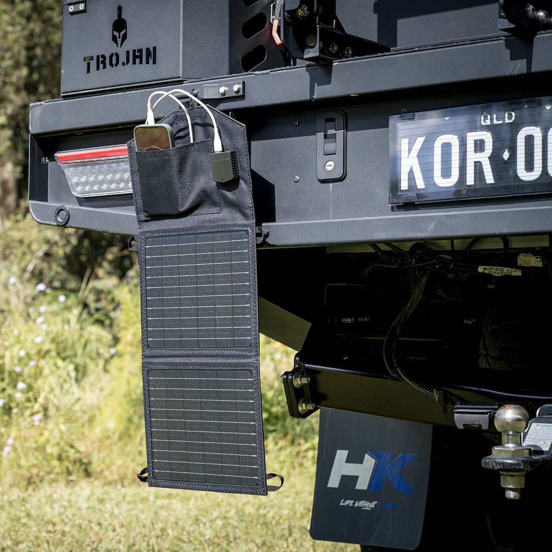 Hardkorr Solar USB Charger 15W V2, , scaau_hi-res