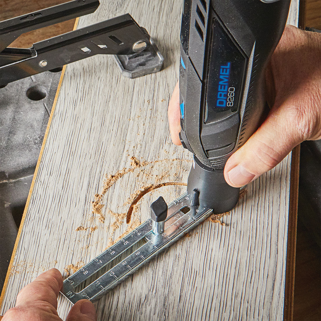 Dremel Straight Line & Circle Cutter, , scaau_hi-res