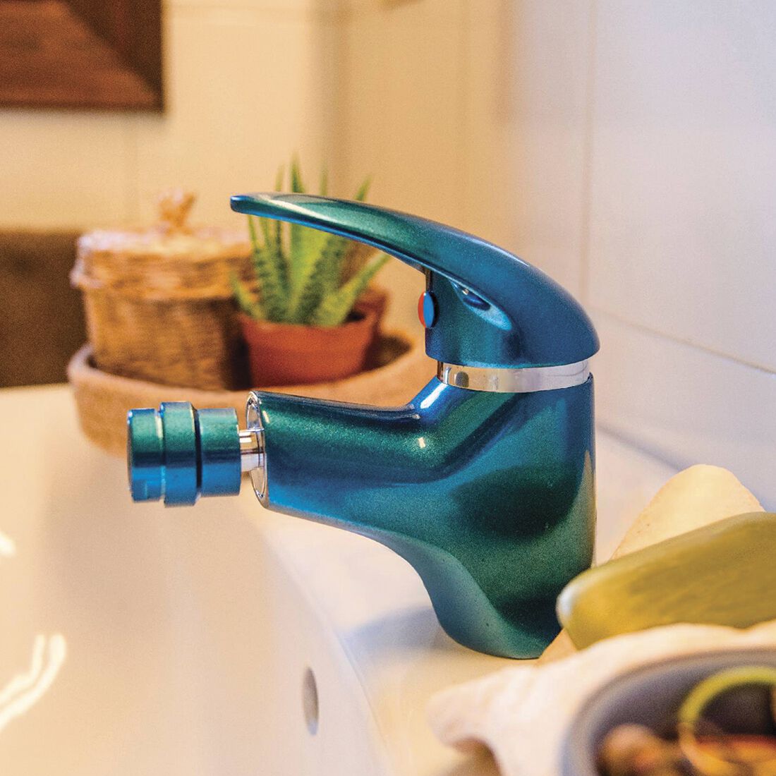 MTN Pro Metallic Gold Spray Paint 400mL, , scaau_hi-res