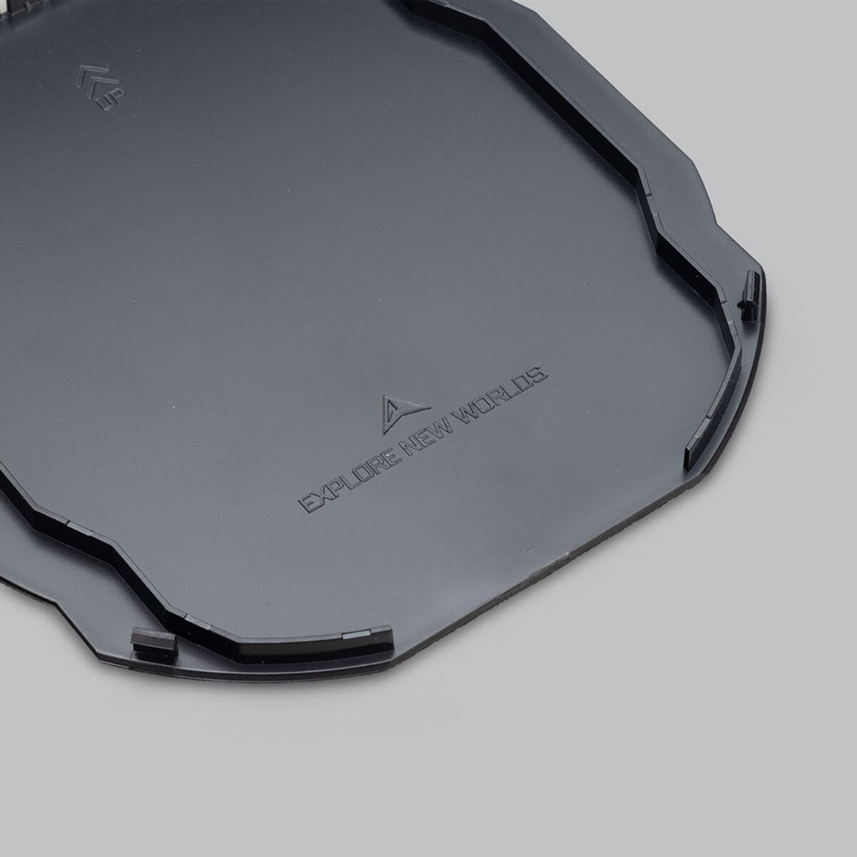 ALTIQ&trade; Rogue Mk3 Villain Driving Light Cover 7 inch, , scaau_hi-res