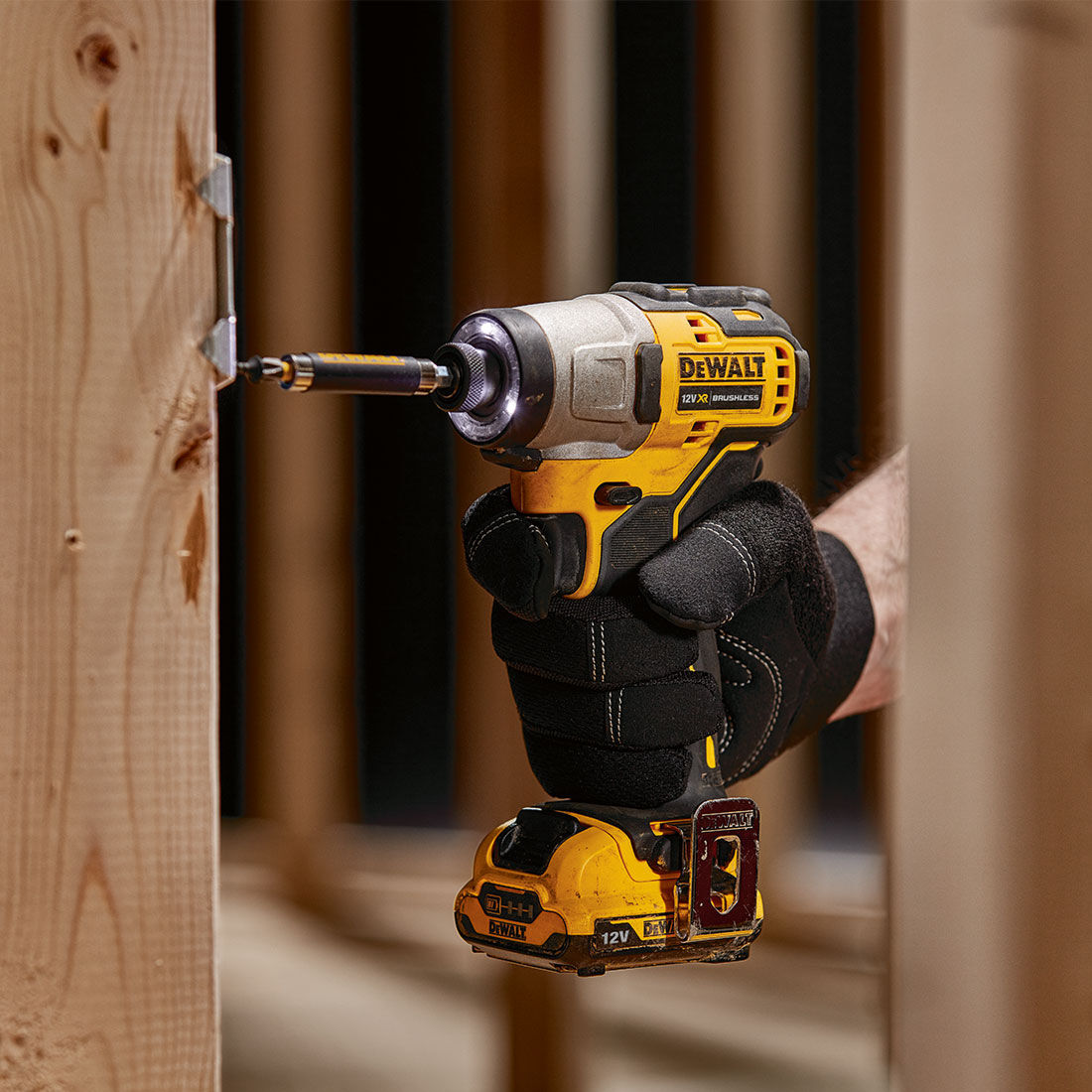 Dewalt impact driver skin hot sale