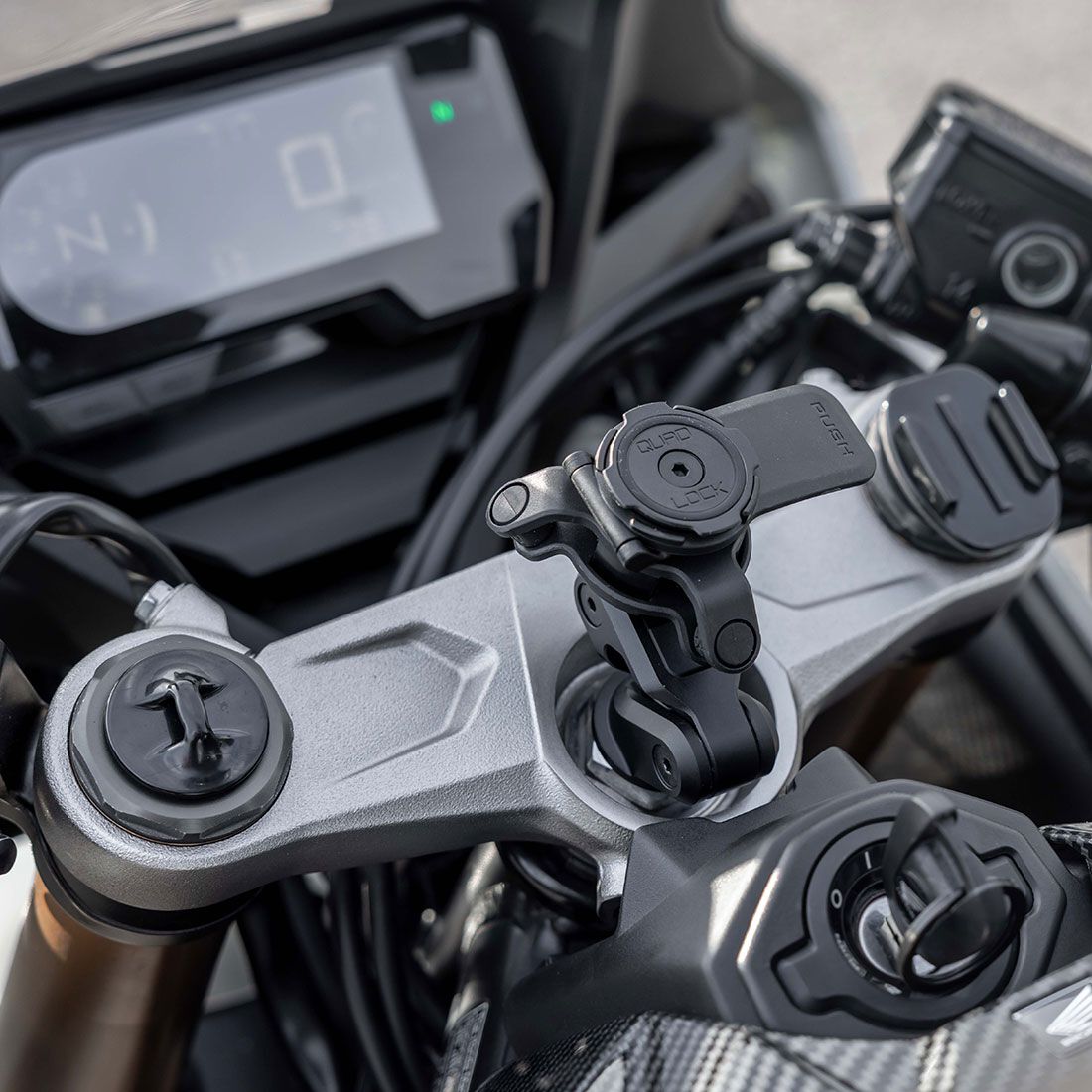 Quad Lock Motorcycle Vibration Dampener QLA-VDM, , scaau_hi-res