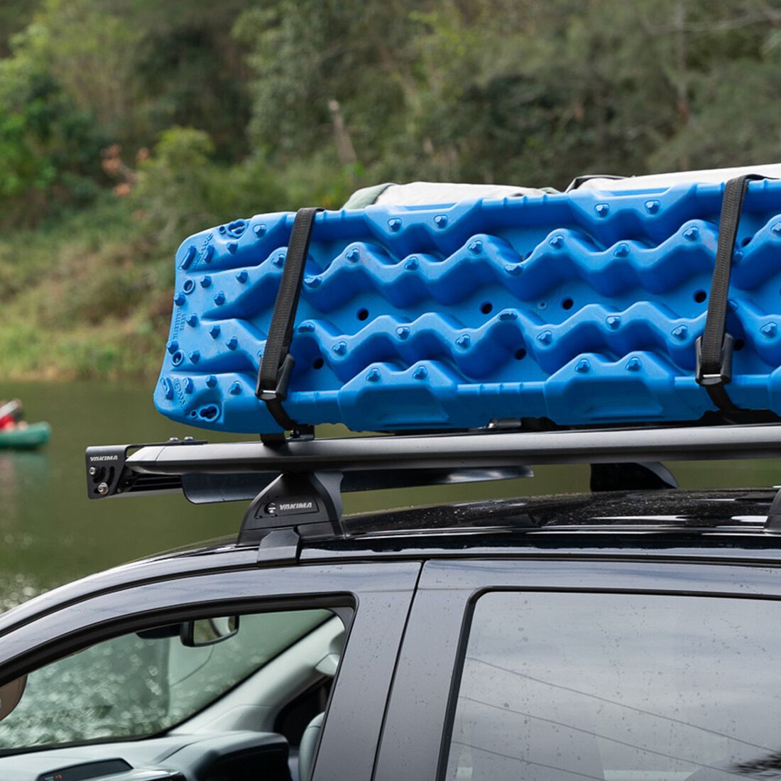 Yakima Recovery Track Holder, , scaau_hi-res