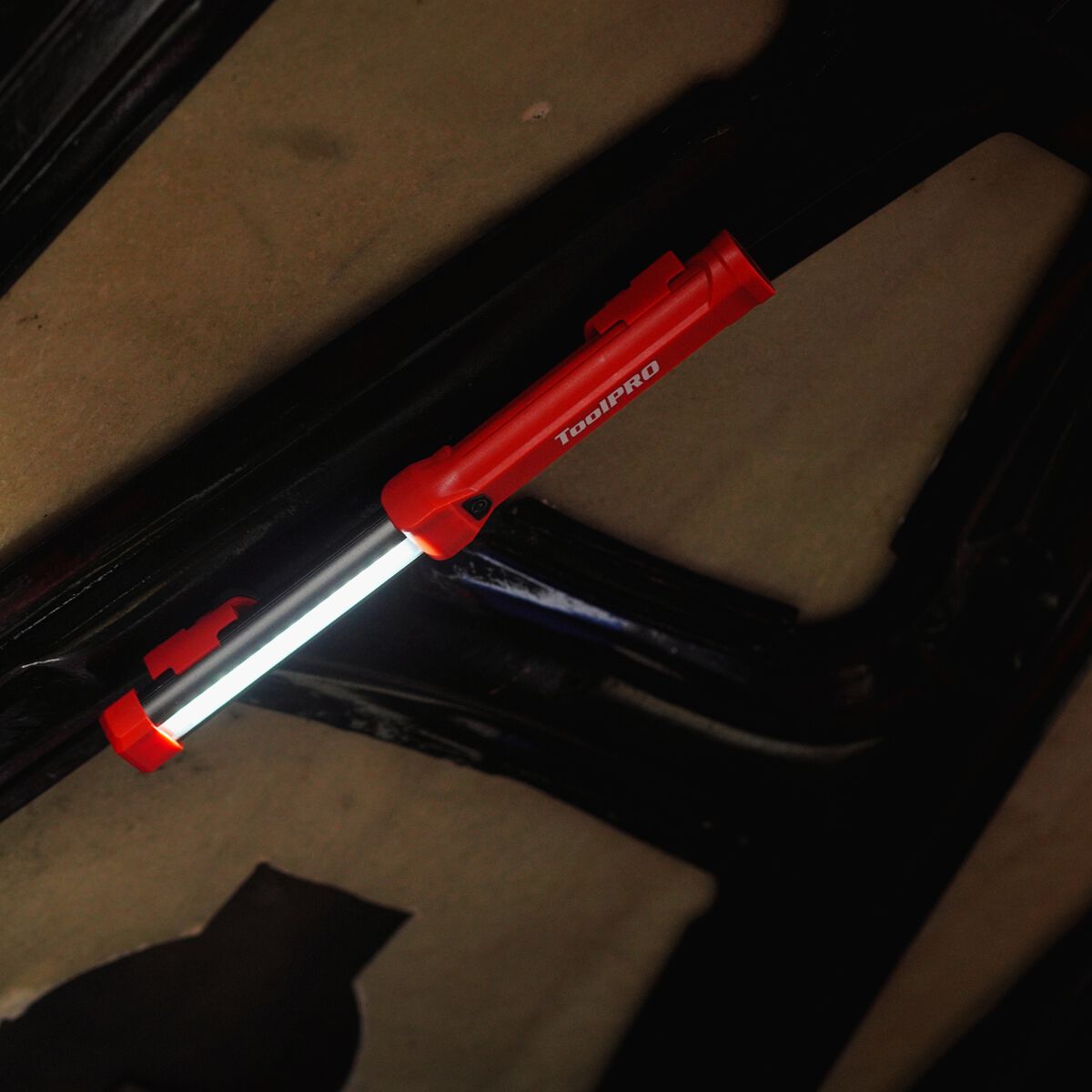 ToolPRO Worklight With Sliding Mounts 1000 Lumens, , scaau_hi-res