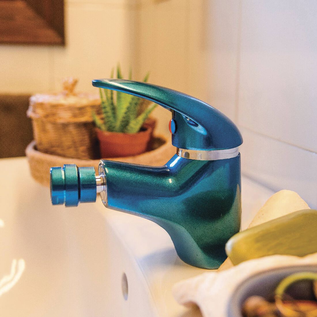 MTN Pro Metallic Red Spray Paint 400mL, , scaau_hi-res