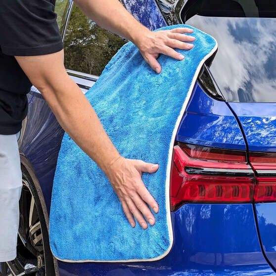 Bowden's Own Twisted Pro Sucker Drying Towel 700 x 500mm, , scaau_hi-res