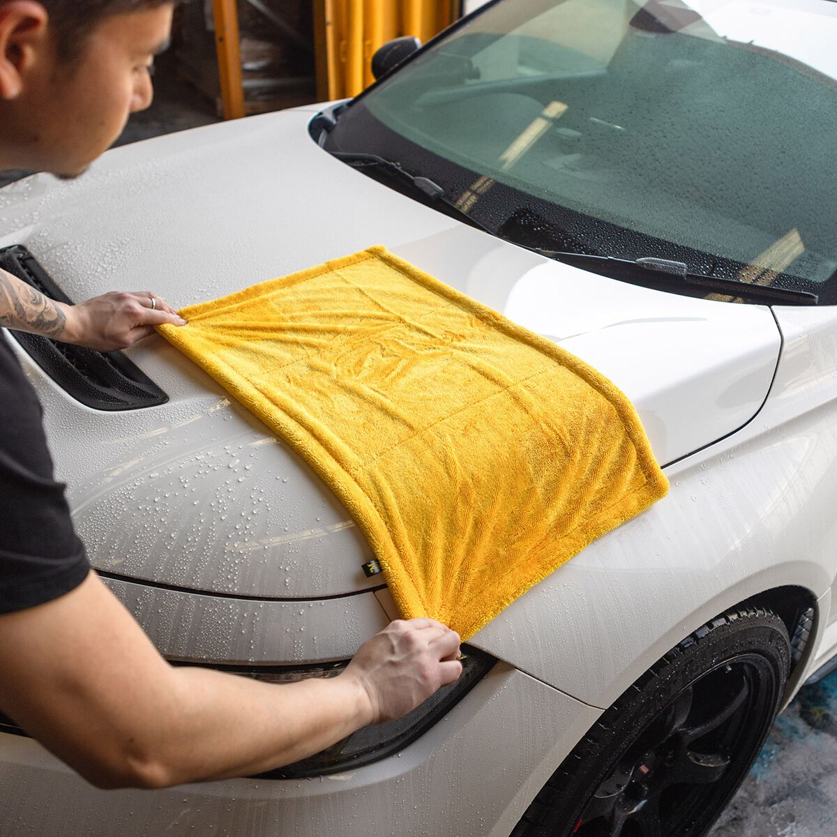 Meguiar's Edgeless Jumbo Drying Towel, , scaau_hi-res
