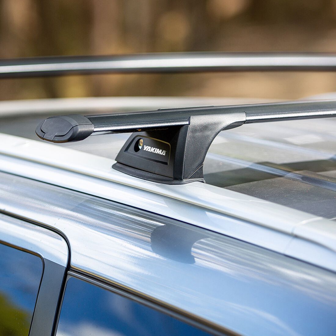 Yakima Thru Bar 135cm Black Roof Rack Pair - S17YB, , scaau_hi-res